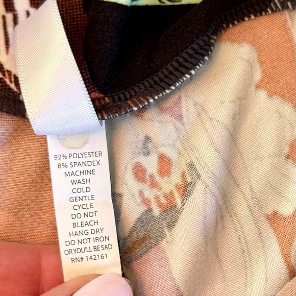 LuLaRoe juniors villains leggings one size - Picture 5 of 7